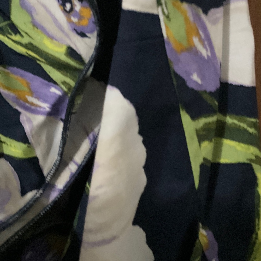 Navy Floral Ruffle Blouse - Picture 4 of 4